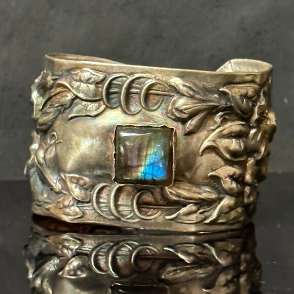 Labradorite Spectralite Sterling Silver 925 Cuff Bracelet Wide Floral  Antique - Picture 12 of 13